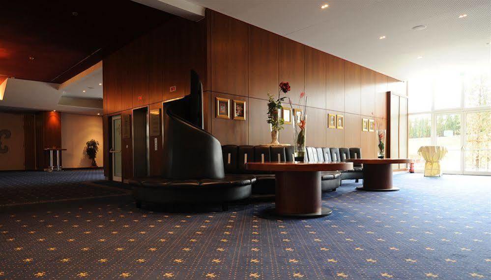 Hotel La Strada カッセル エクステリア 写真